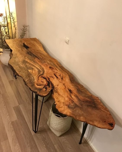 Деревянные столы из слэба