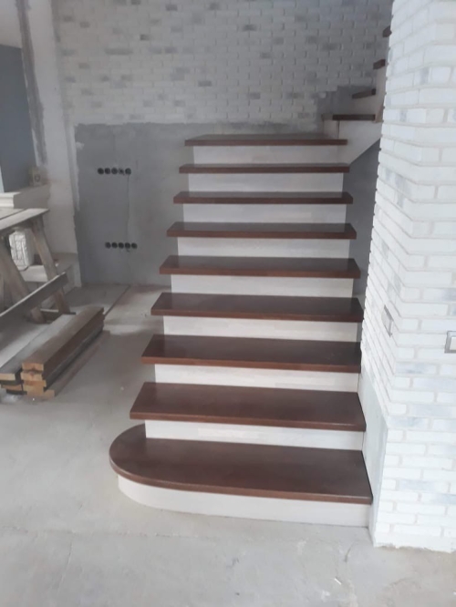 Деревянные лестницы